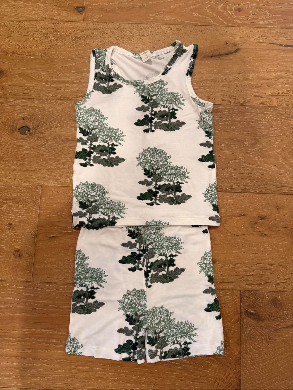 kate quinn White and Green Floral Kids Matching Tank and Shorts Set